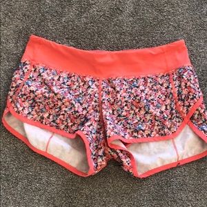 Lululemon speed shorts size 6